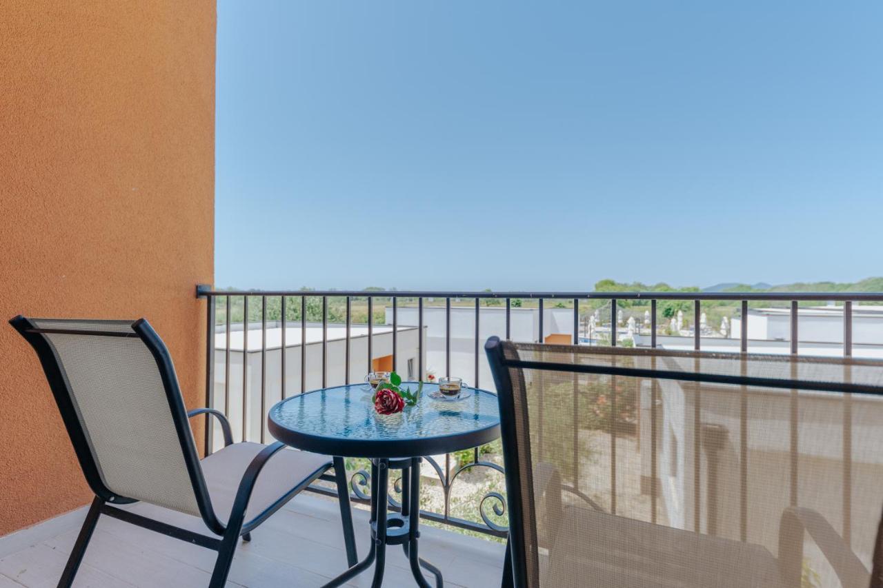 Imperial Resort Ulcinj Extérieur photo
